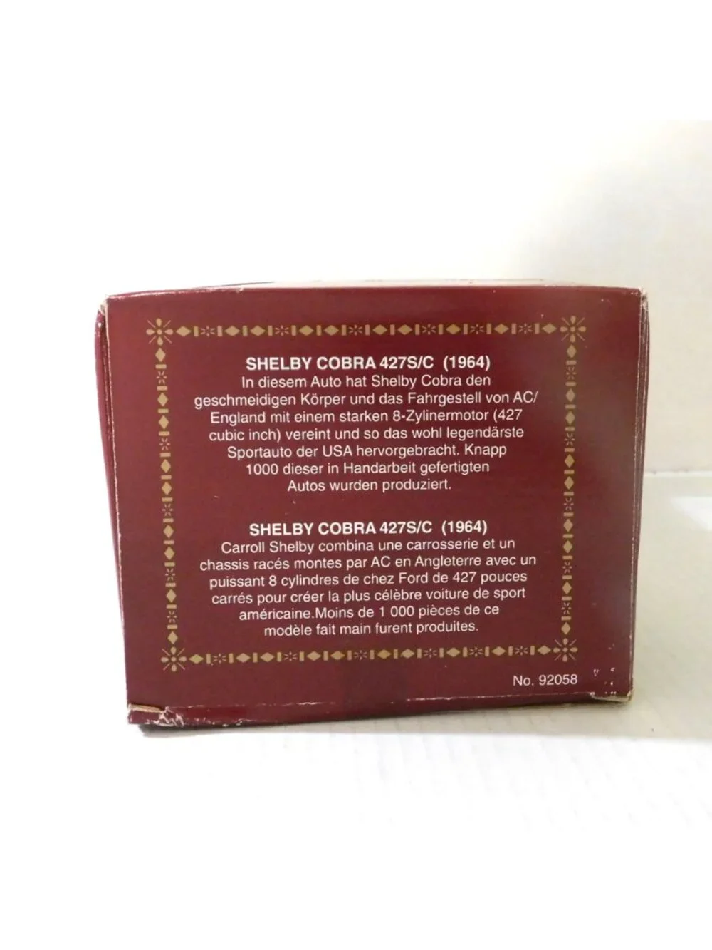 1964 Shelby Cobra 427S/C Die Cast Model 1:18 Blue Scale Road Legends